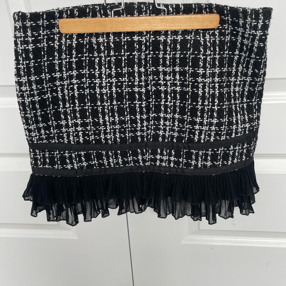 Urban Behavior Black and White Textured Mini Skirt